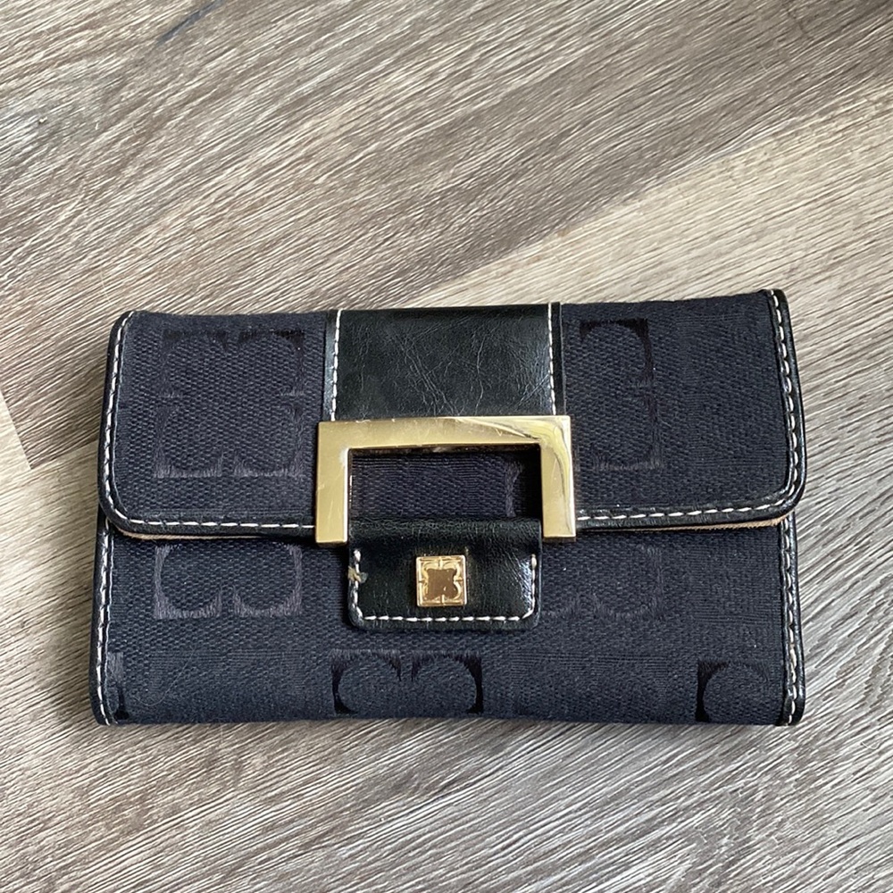 Liz Claiborne black wallet